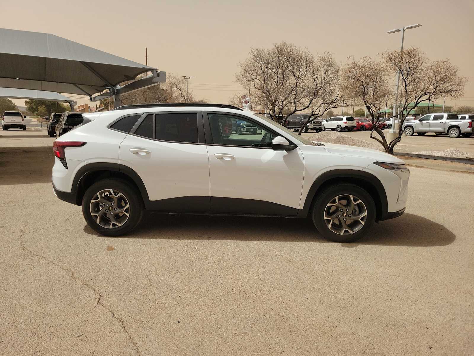 Thumbnail: 2026 Chevrolet Trax - 9