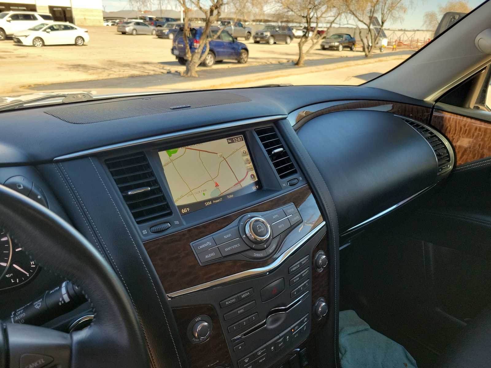 Thumbnail: 2020 Nissan Armada - 20