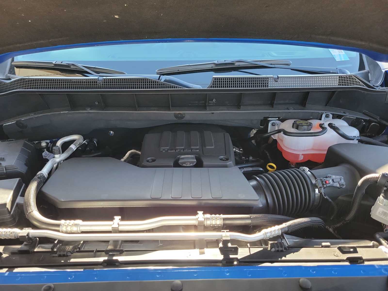 Thumbnail: 2026 Chevrolet Silverado 1500 - 9