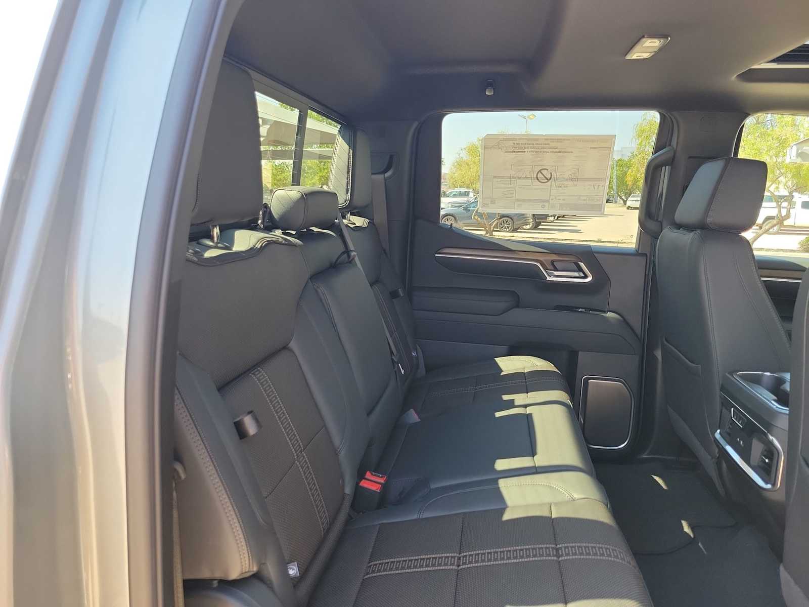 Thumbnail: 2026 Chevrolet Silverado 1500 - 13