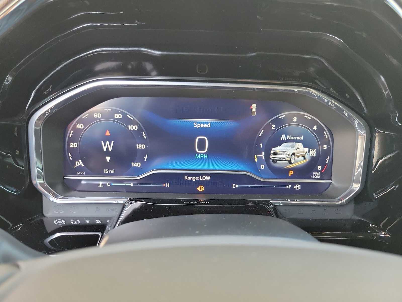 Thumbnail: 2025 Chevrolet Silverado 1500 - 18