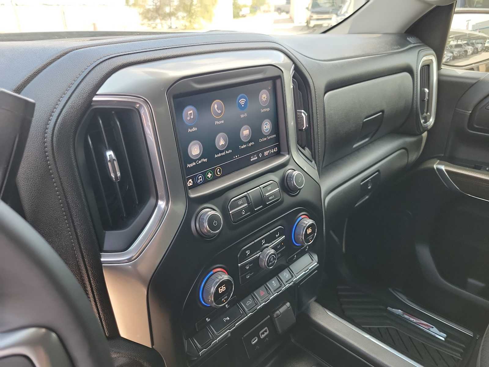 Thumbnail: 2022 Chevrolet Silverado 1500 - 20