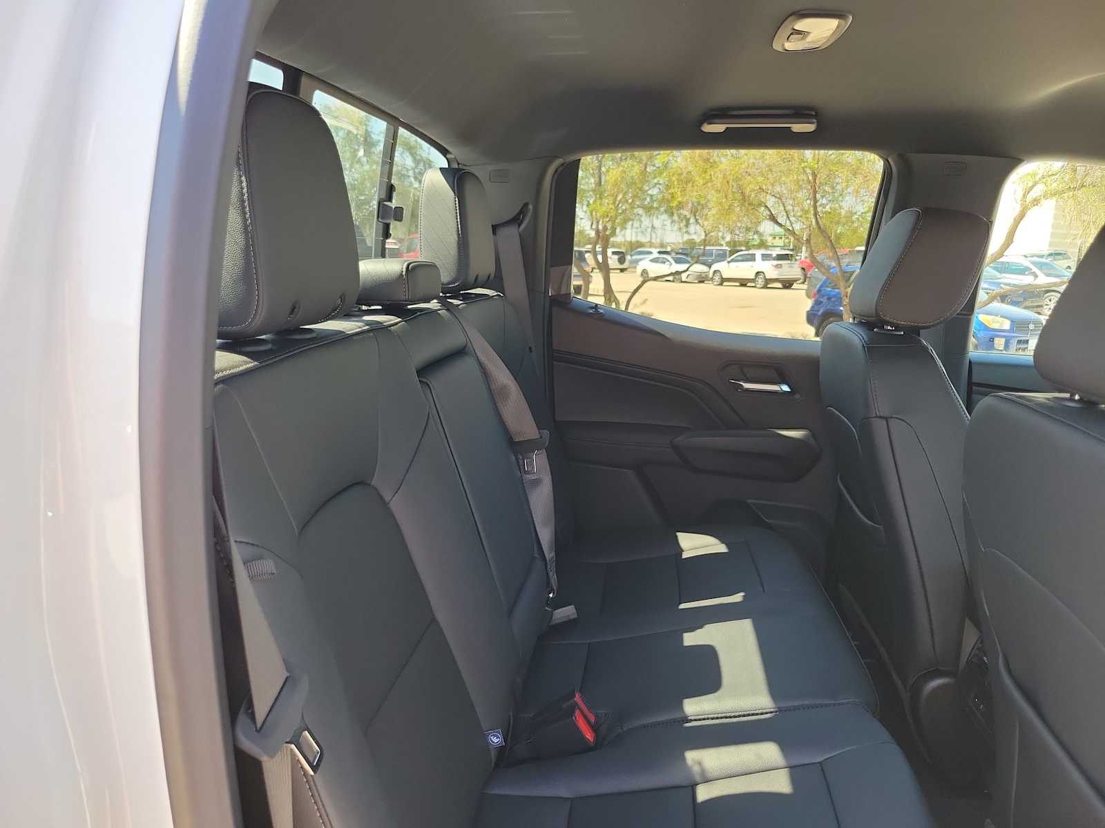 Thumbnail: 2026 Chevrolet Colorado - 13