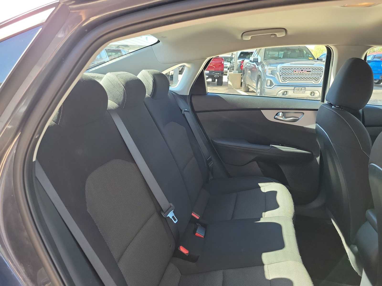 Thumbnail: 2023 Kia Forte - 13