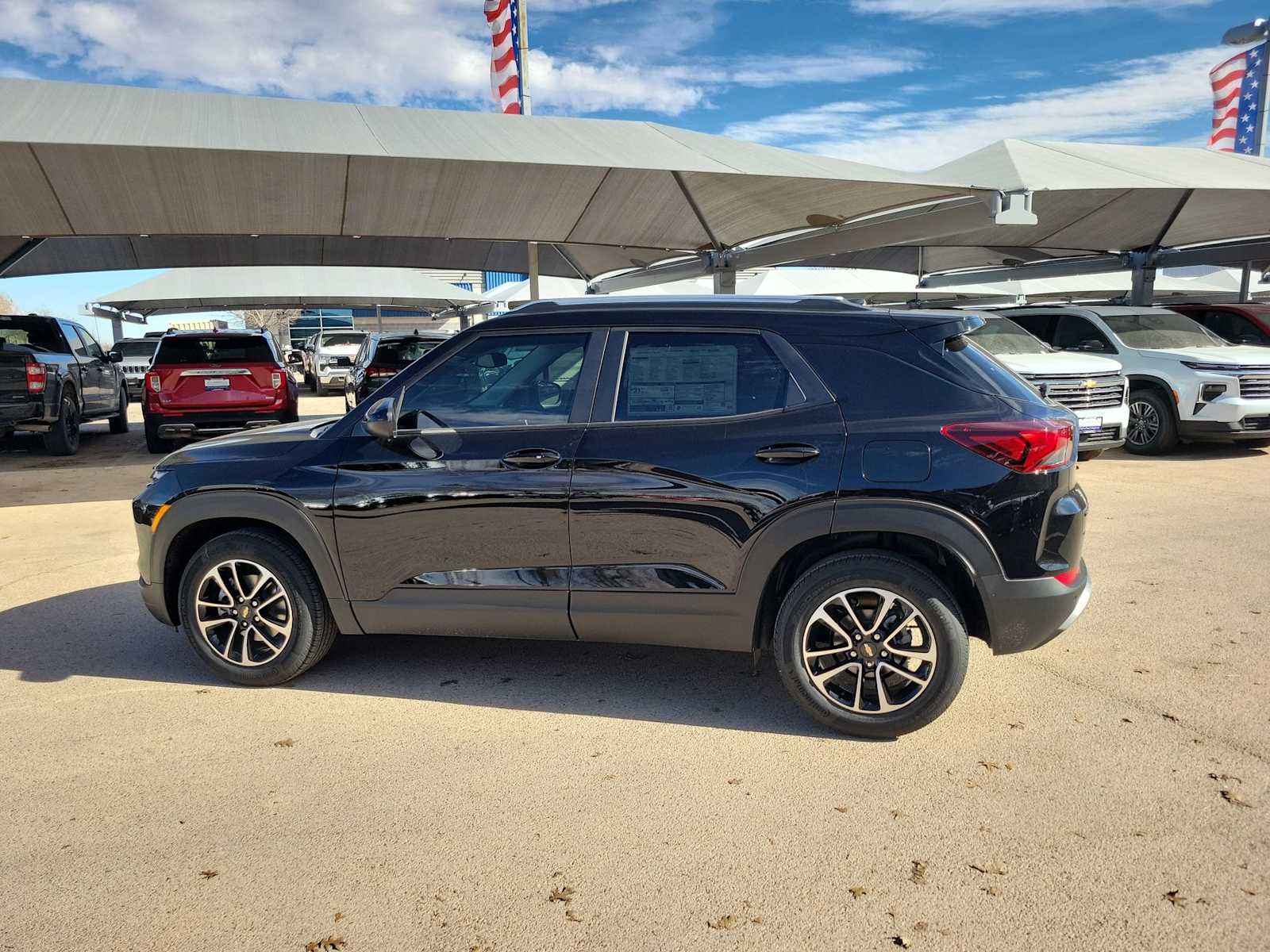 Thumbnail: 2026 Chevrolet TrailBlazer - 3