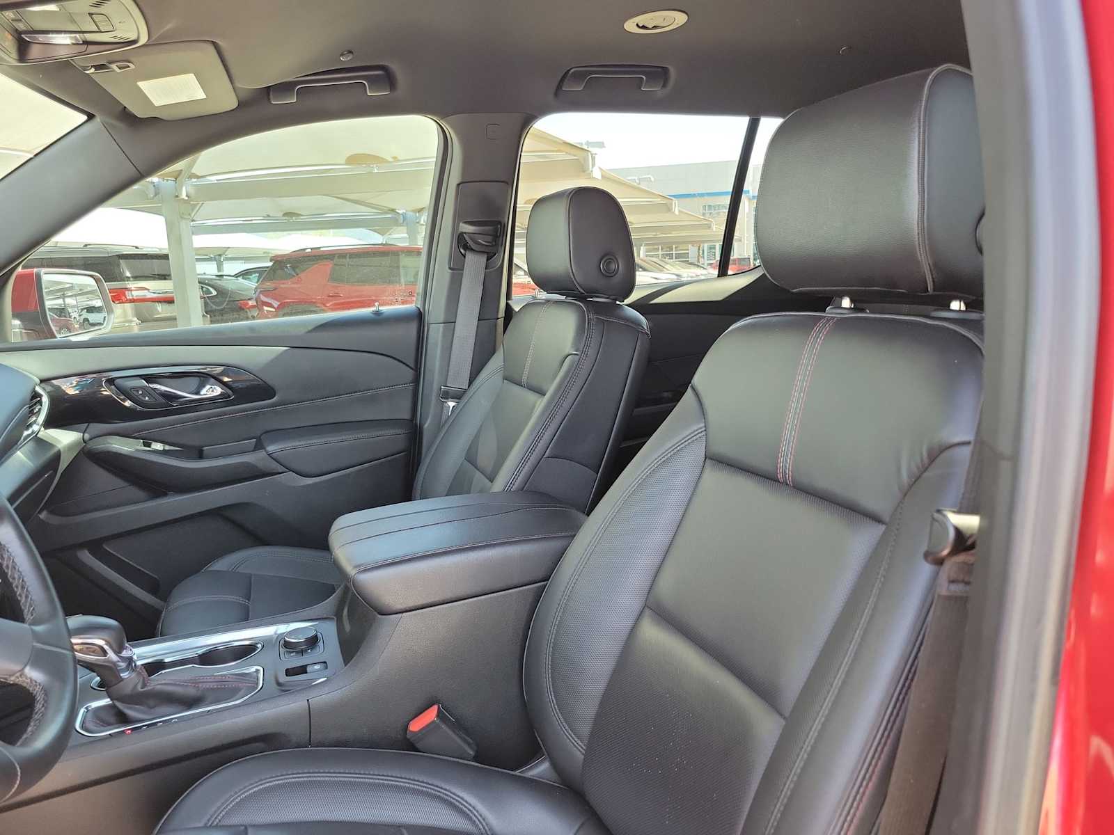 Thumbnail: 2023 Chevrolet Traverse - 7