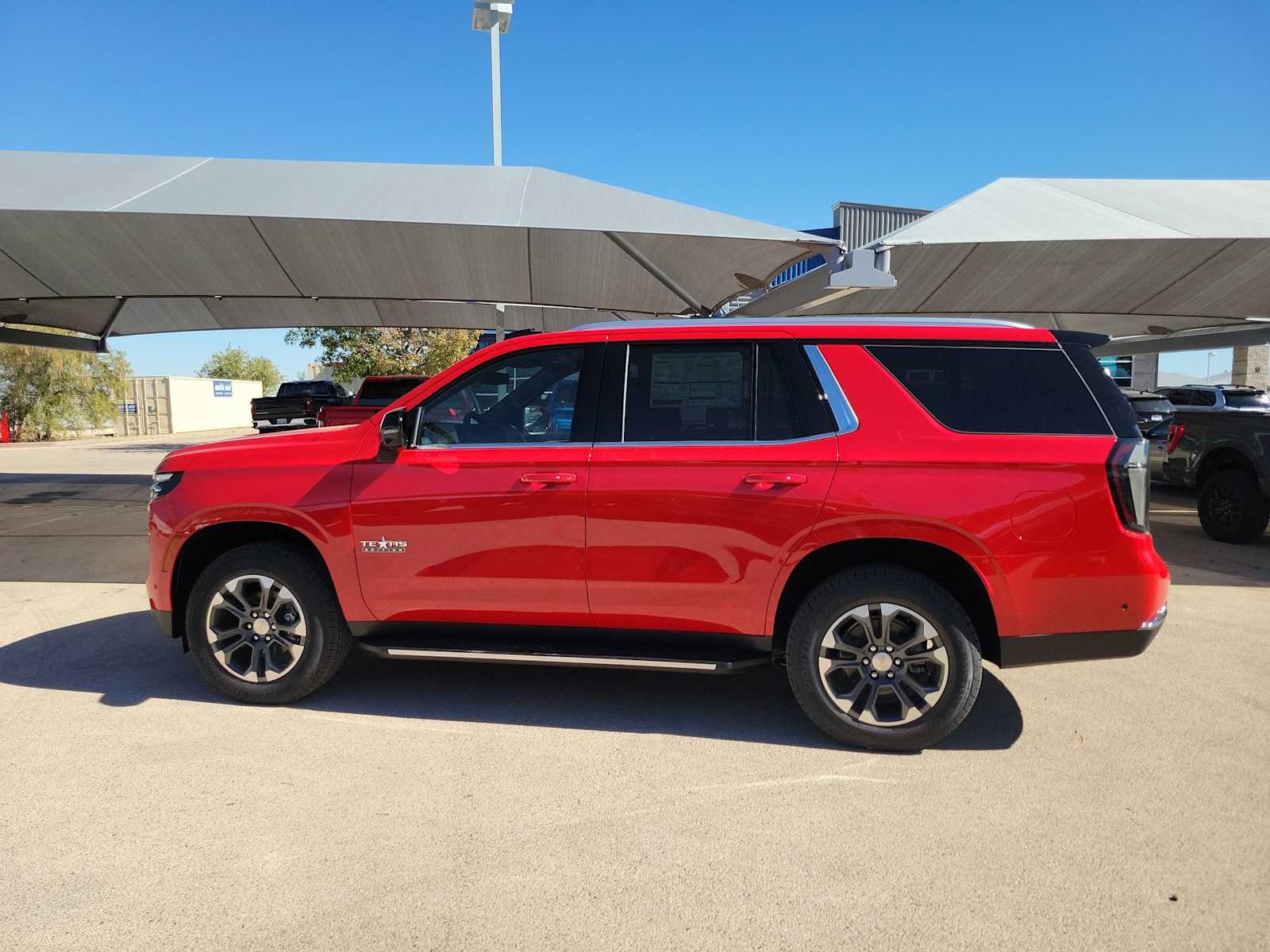 Thumbnail: 2026 Chevrolet Tahoe - 3