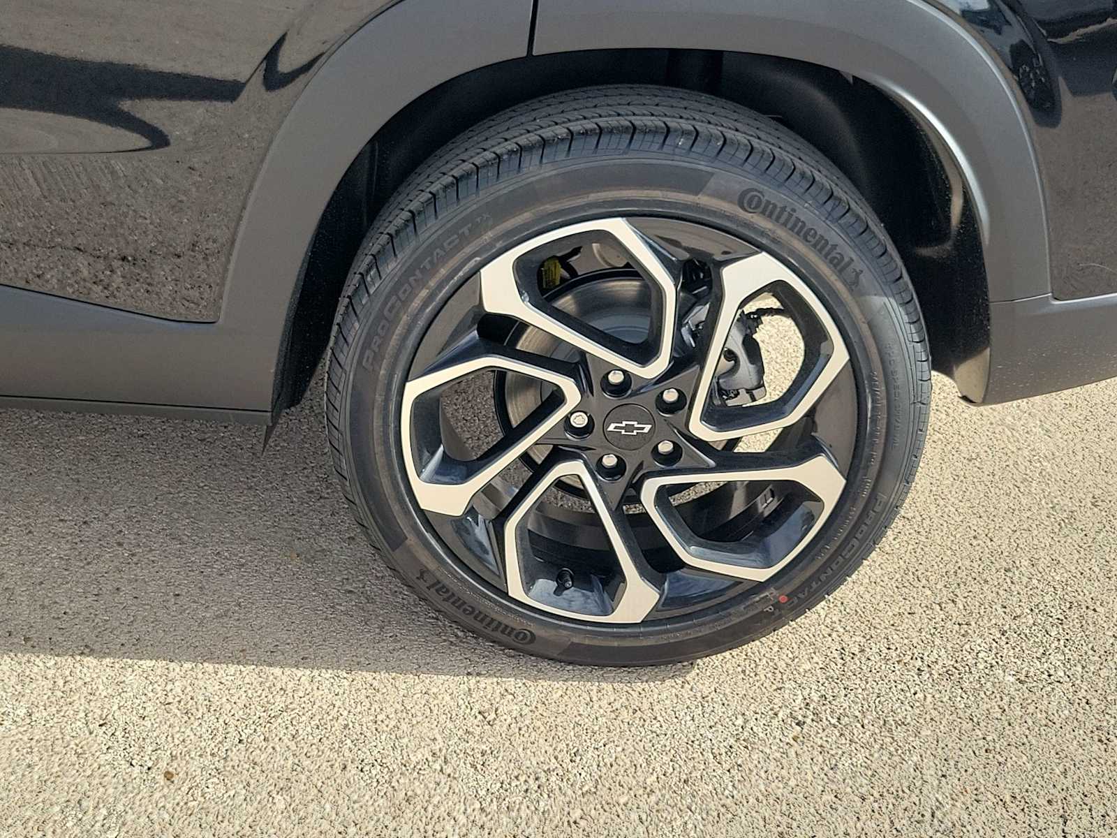 Thumbnail: 2026 Chevrolet Trax - 8