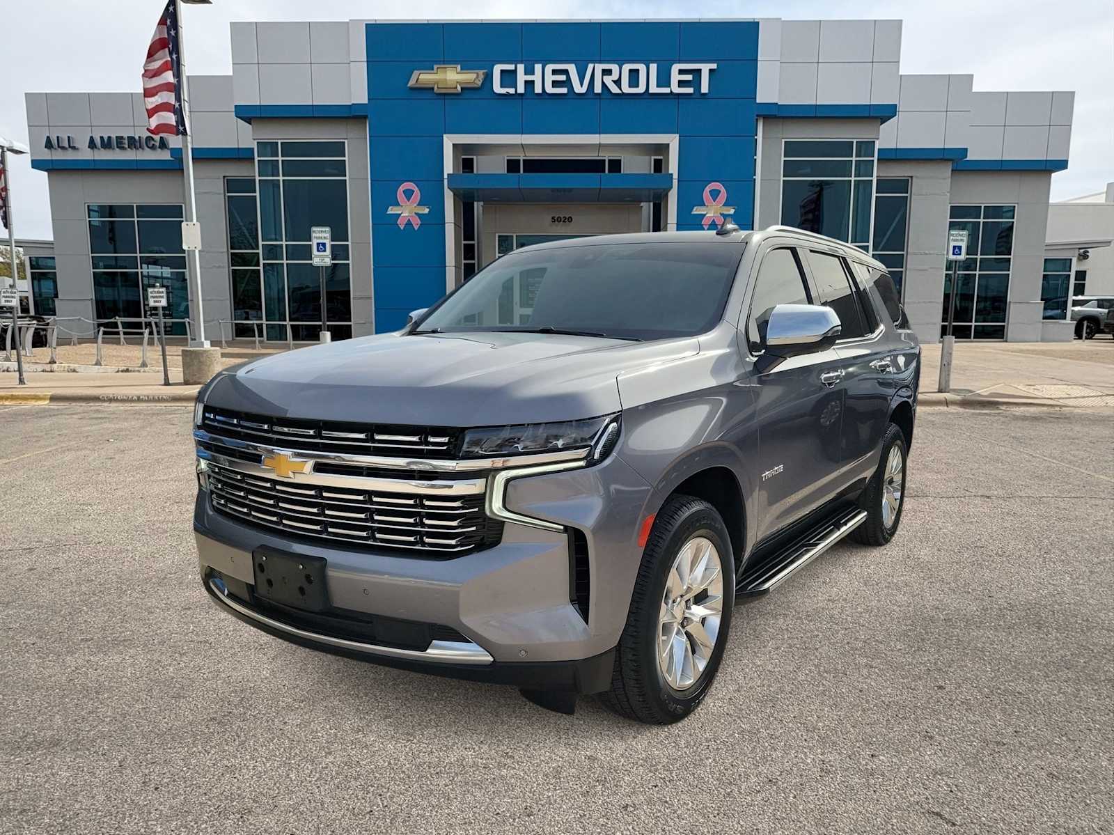 Thumbnail: 2022 Chevrolet Tahoe - 1