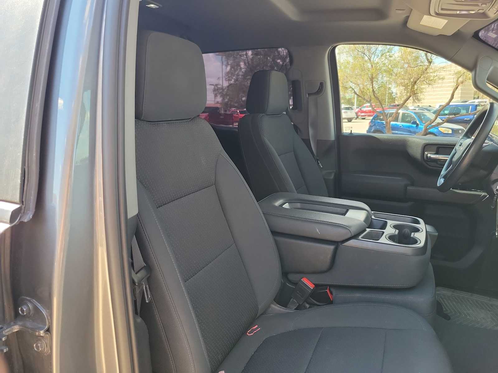Thumbnail: 2021 Chevrolet Silverado 1500 - 14