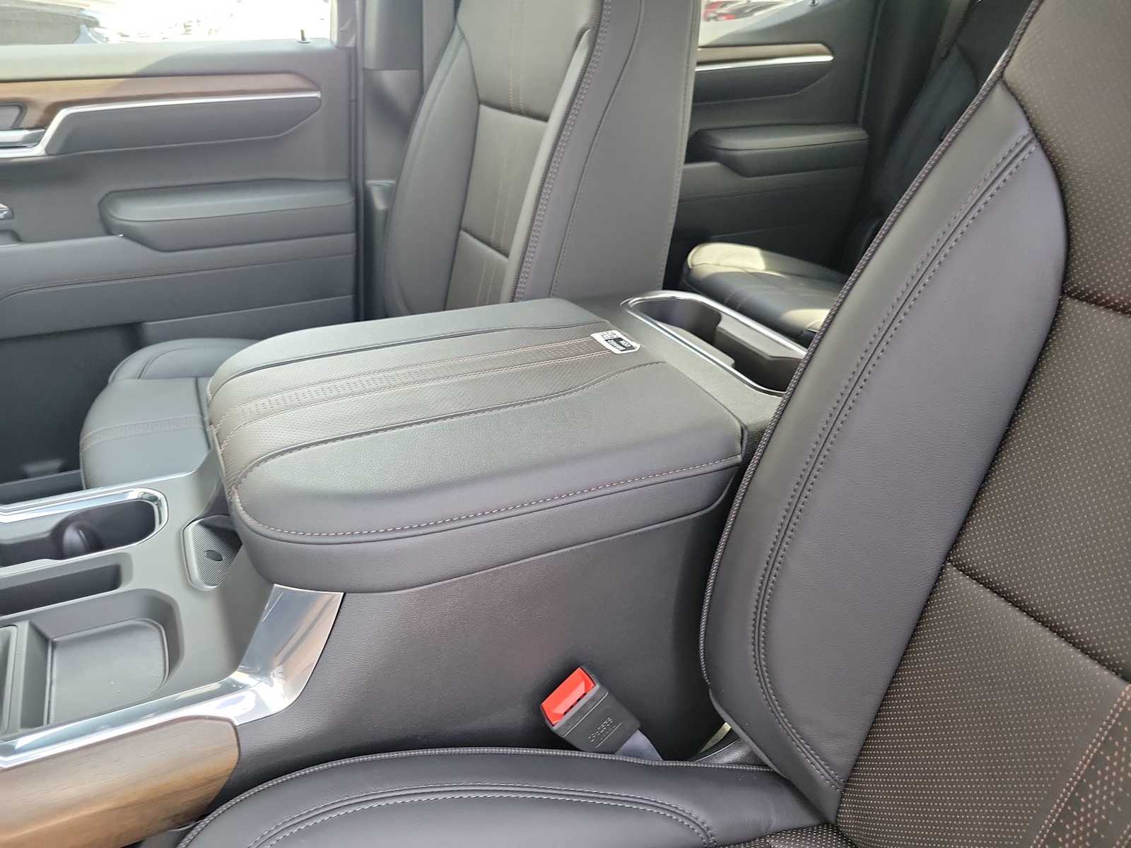 Thumbnail: 2026 Chevrolet Silverado 1500 - 16