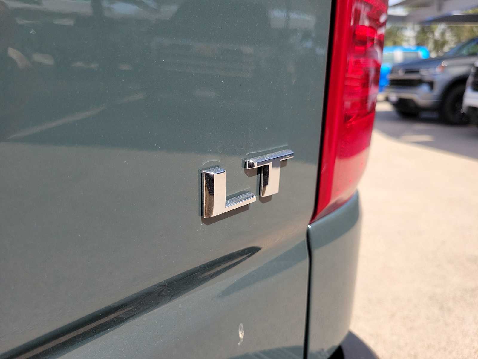 Thumbnail: 2026 Chevrolet Silverado 1500 - 7