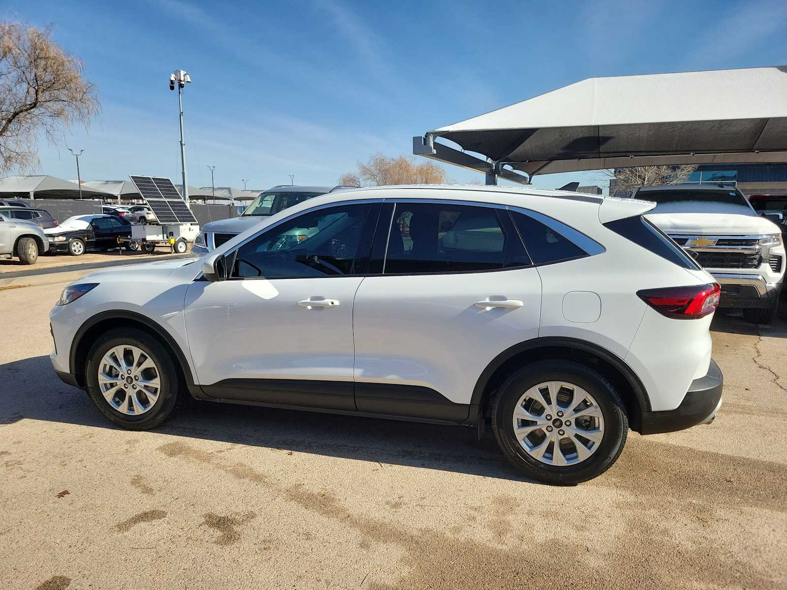 Thumbnail: 2023 Ford Escape - 3