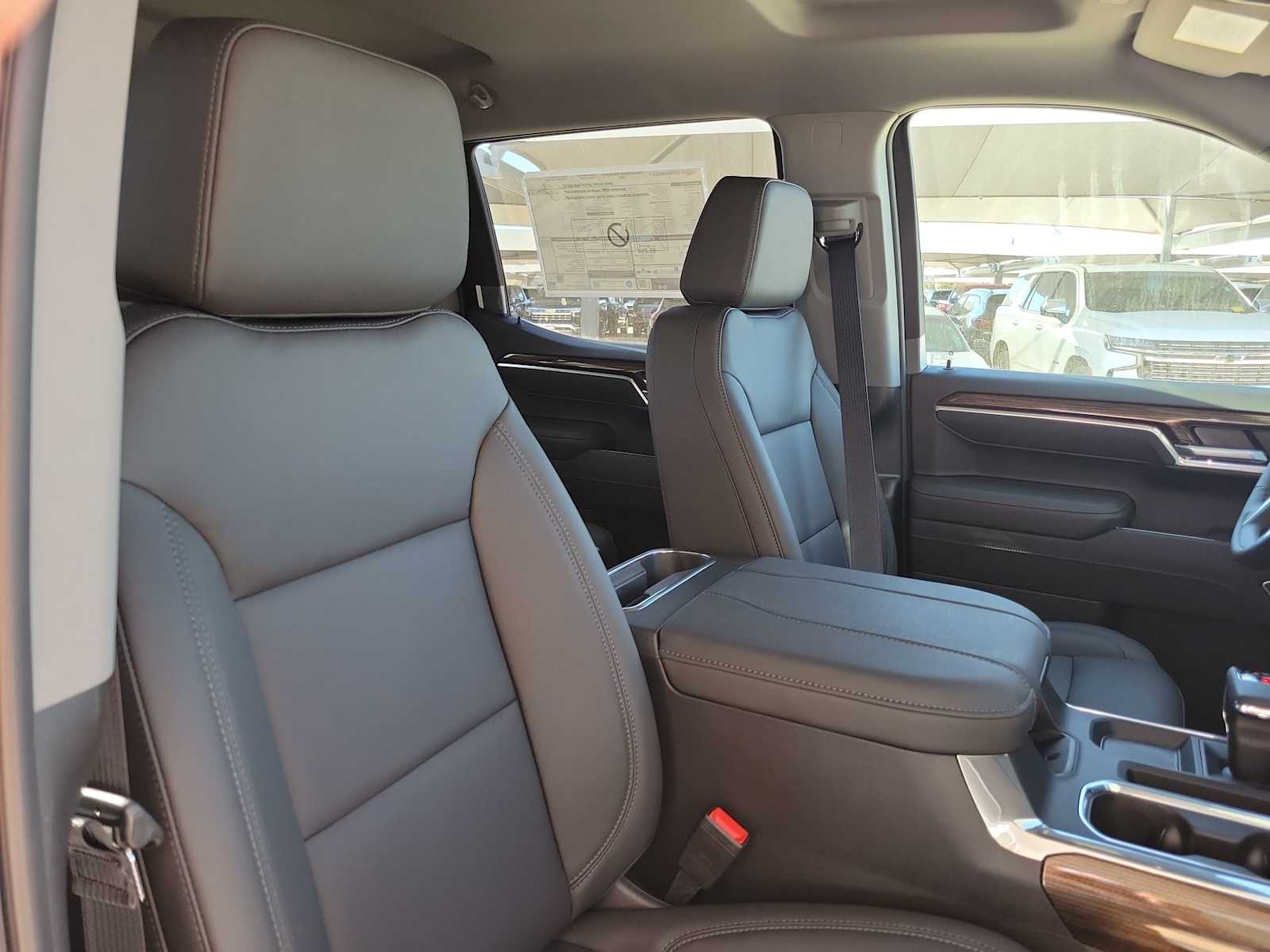 Thumbnail: 2026 Chevrolet Silverado 1500 - 14