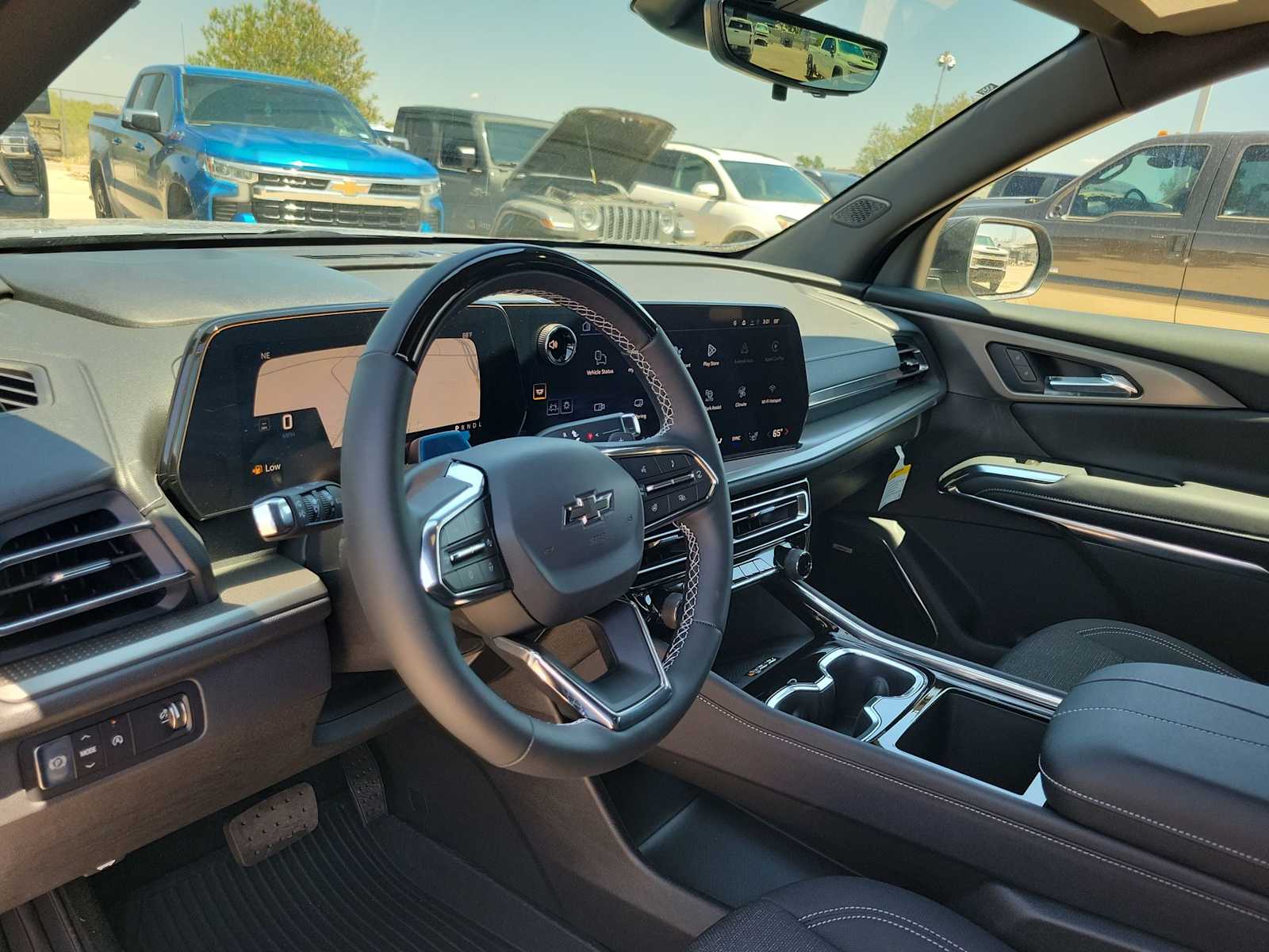 Thumbnail: 2026 Chevrolet Traverse - 10