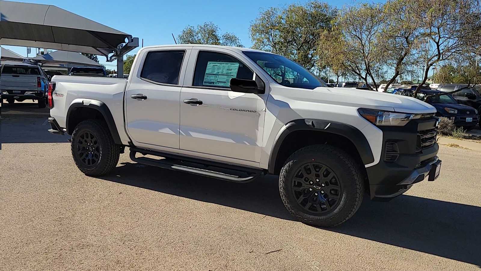 Thumbnail: 2026 Chevrolet Colorado - 3