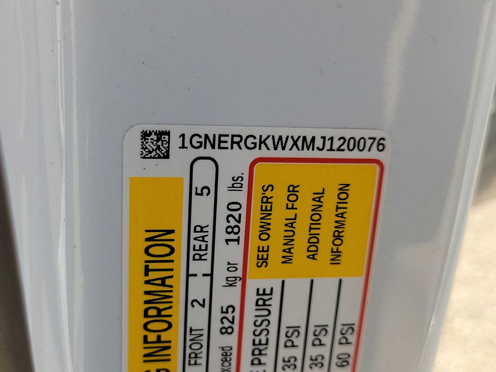 Thumbnail: 2021 Chevrolet Traverse - 21