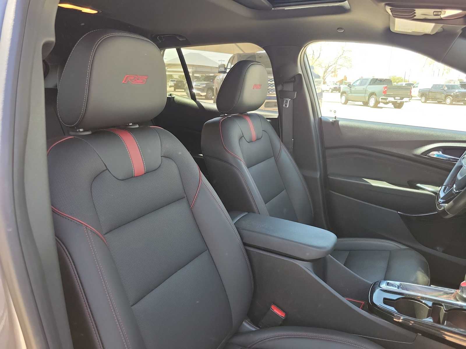 Thumbnail: 2025 Chevrolet Trax - 10