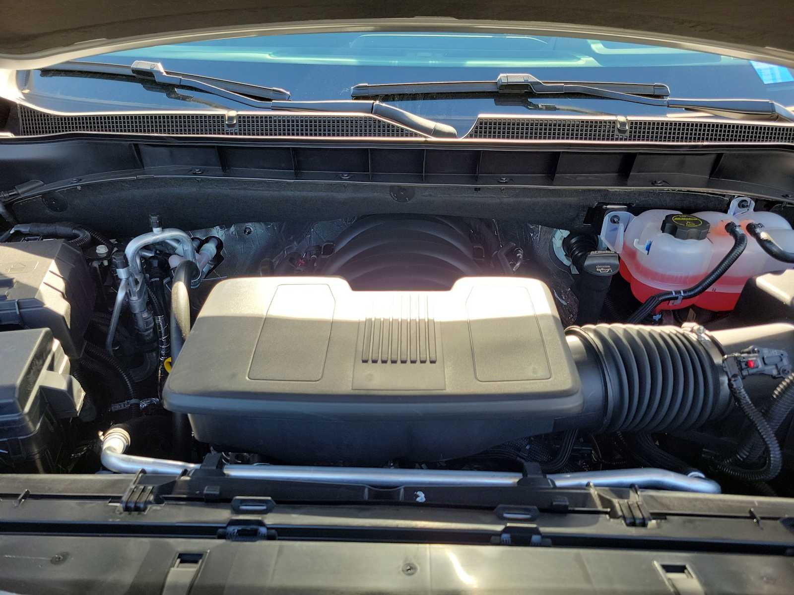 Thumbnail: 2026 Chevrolet Tahoe - 9