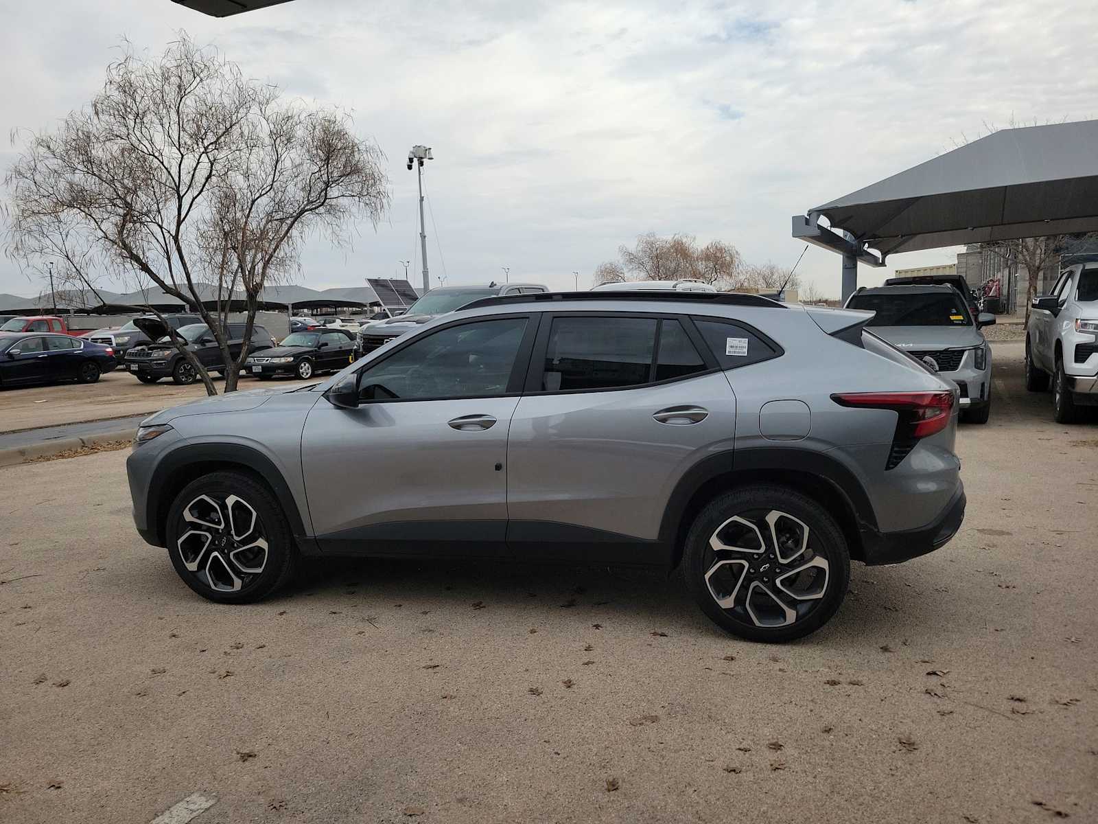 Thumbnail: 2026 Chevrolet Trax - 3