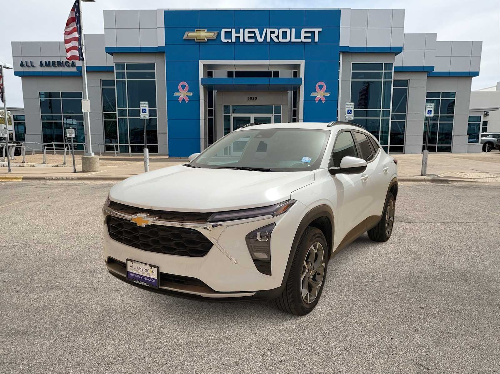 Thumbnail: 2025 Chevrolet Trax - 1