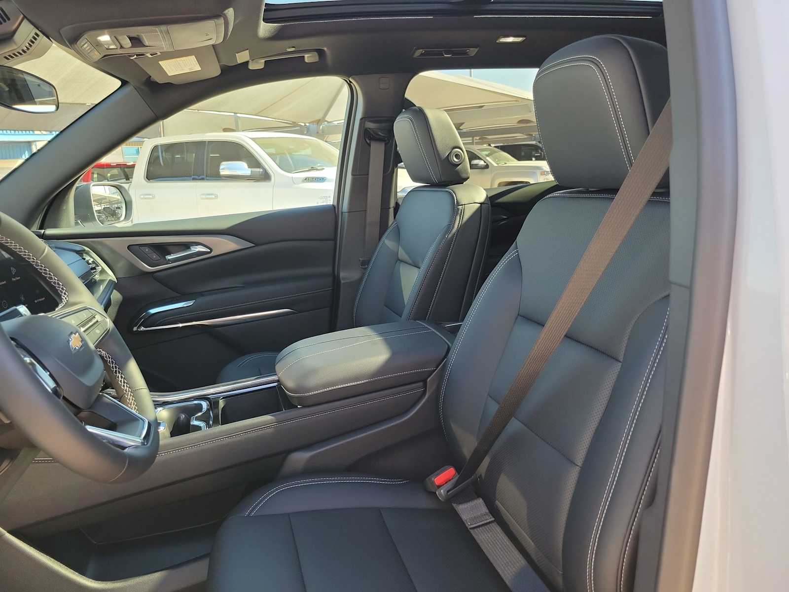 Thumbnail: 2026 Chevrolet Traverse - 11