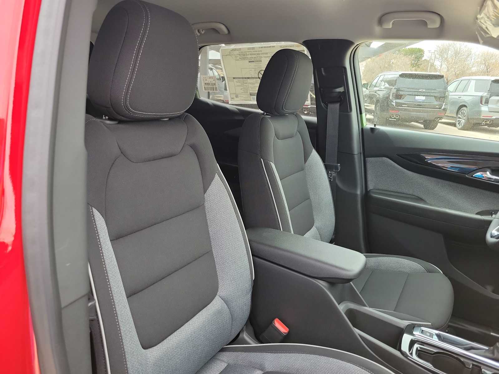 Thumbnail: 2026 Chevrolet TrailBlazer - 18