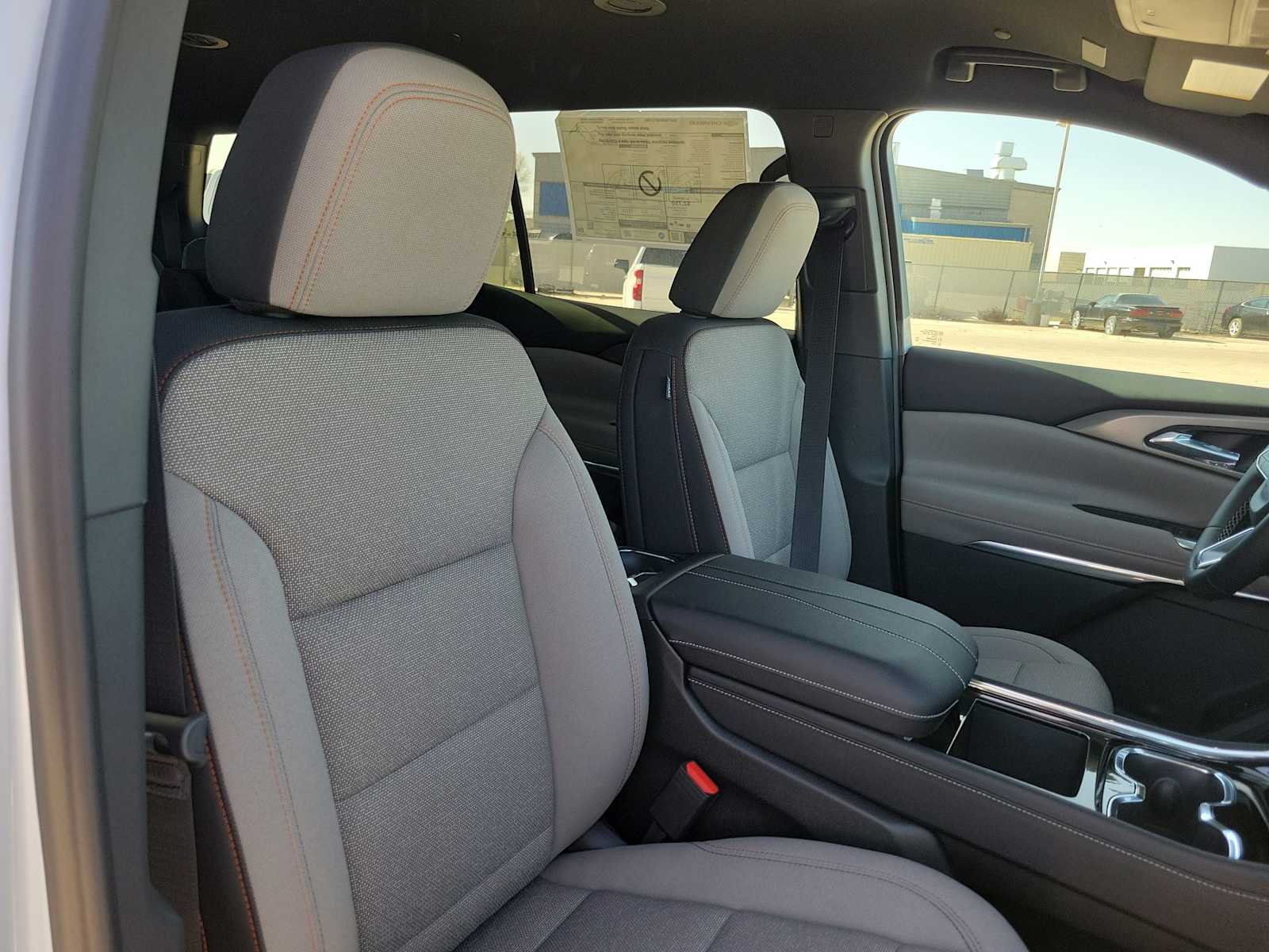 Thumbnail: 2026 Chevrolet Traverse - 14