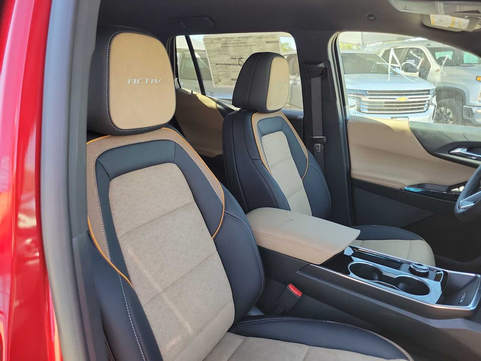 Thumbnail: 2026 Chevrolet Equinox - 14