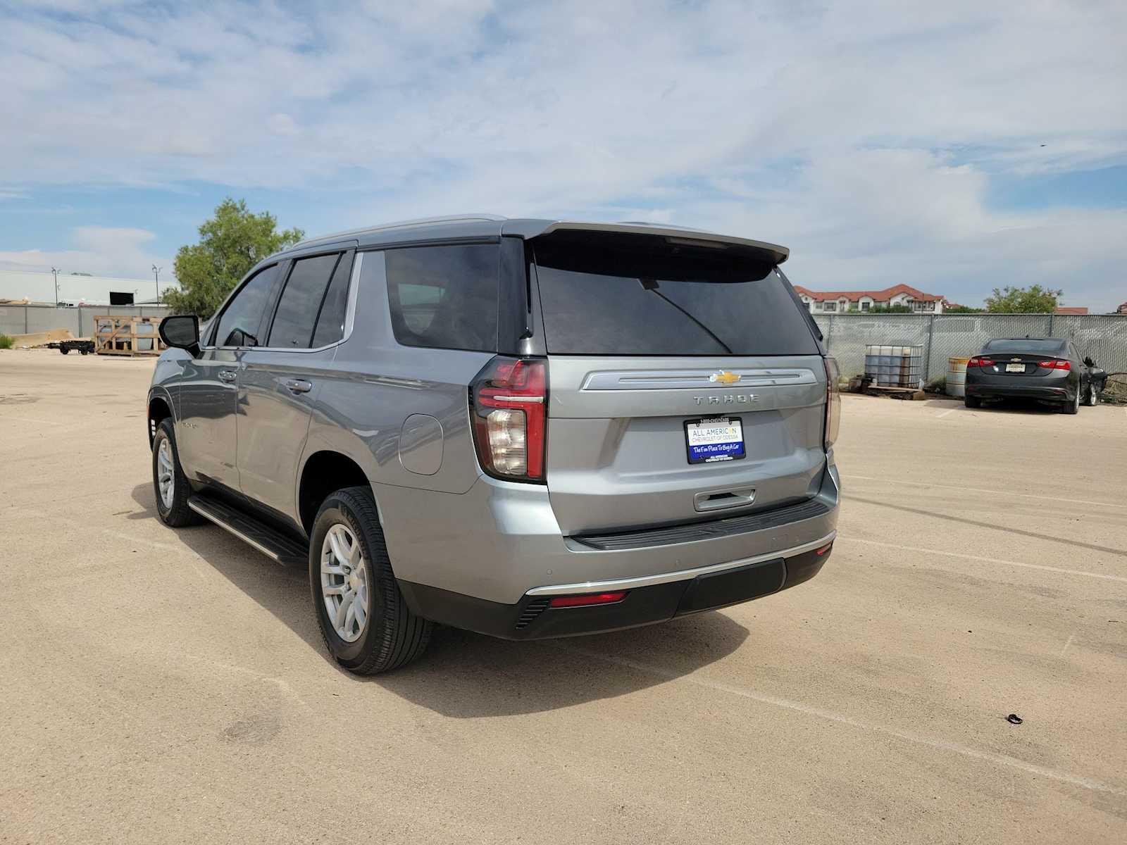 Thumbnail: 2023 Chevrolet Tahoe - 6