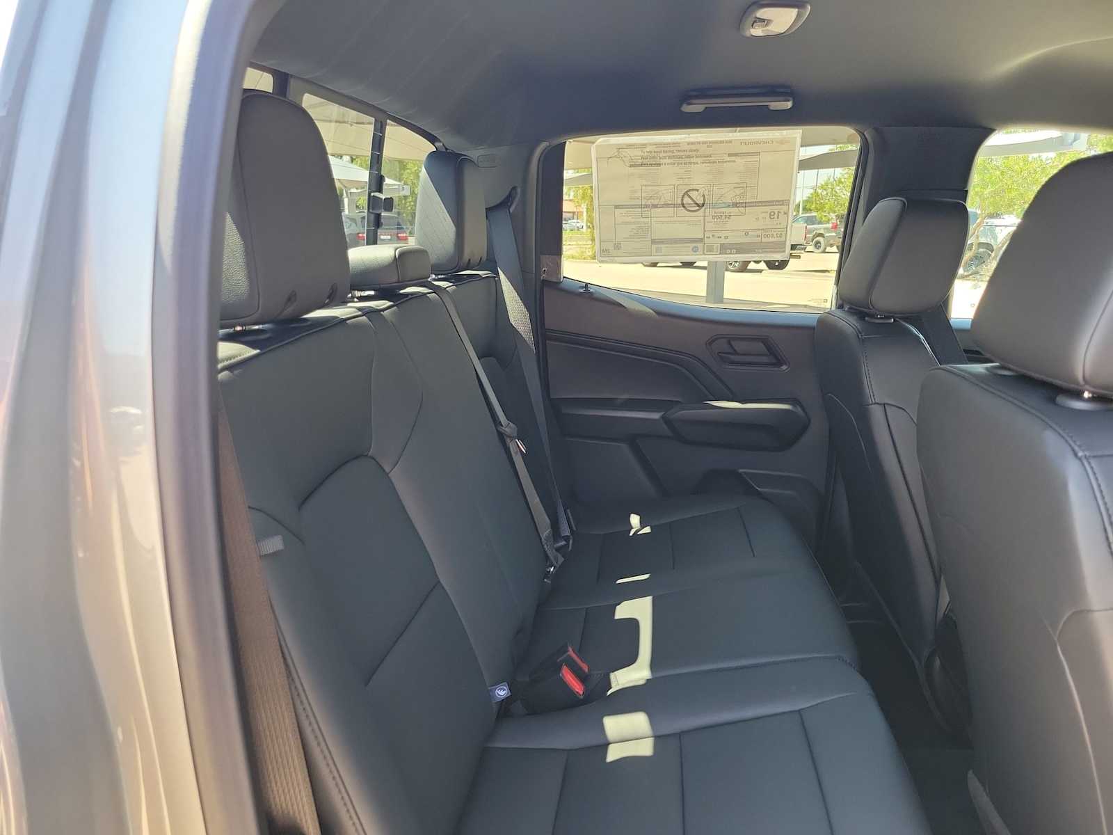 Thumbnail: 2026 Chevrolet Colorado - 13