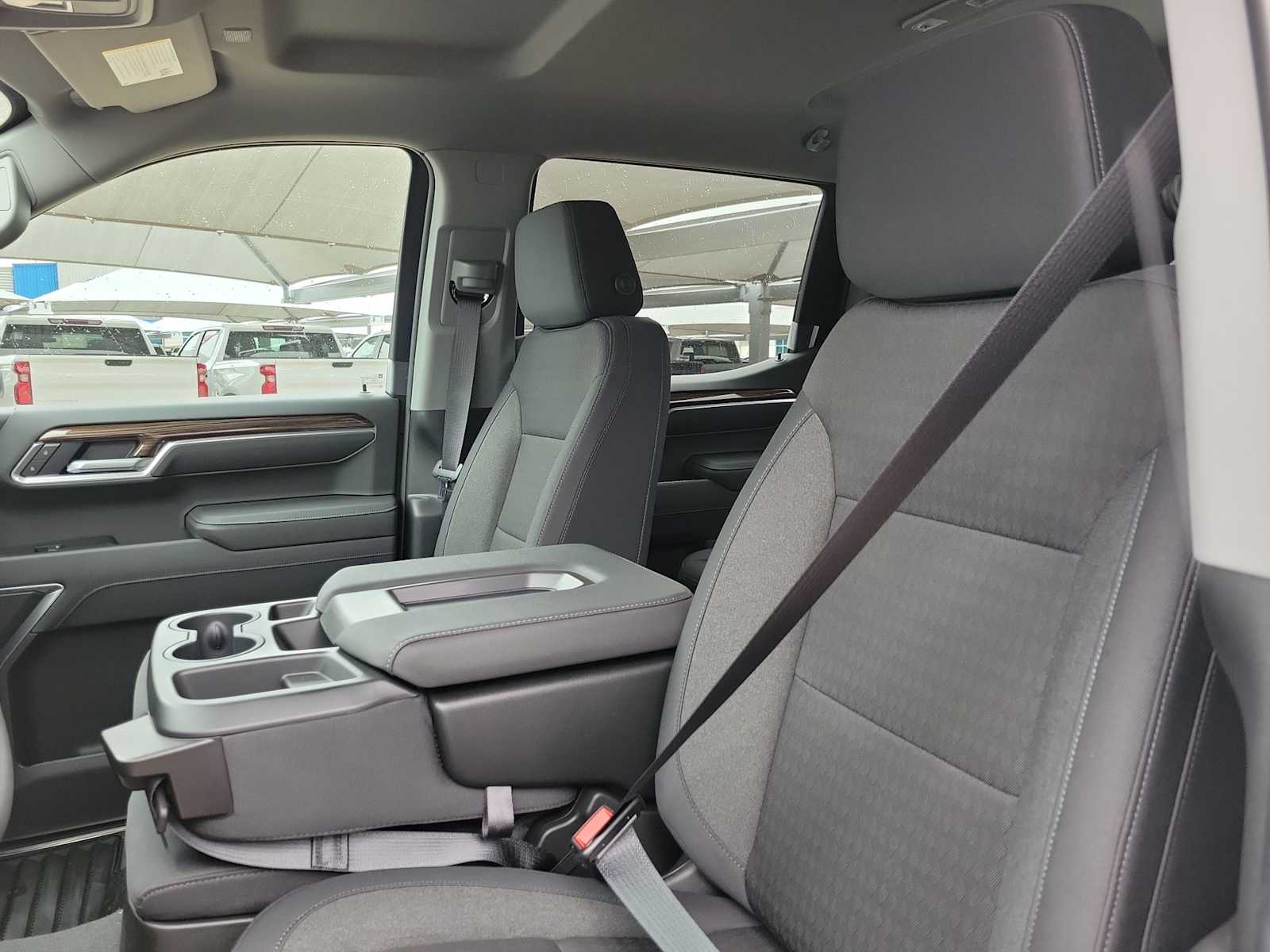 Thumbnail: 2026 Chevrolet Silverado 1500 - 11