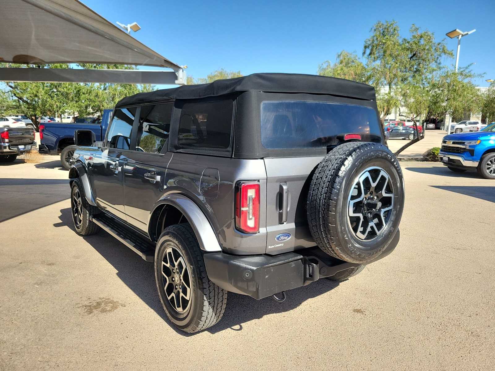 Thumbnail: 2022 Ford Bronco - 4