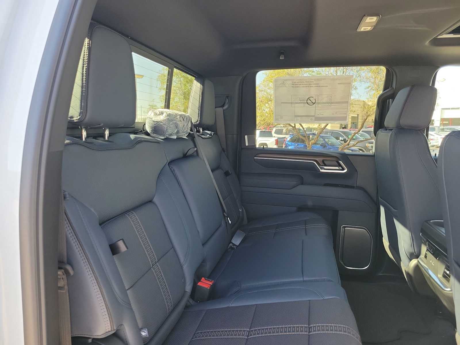 Thumbnail: 2026 Chevrolet Silverado 2500 - 13