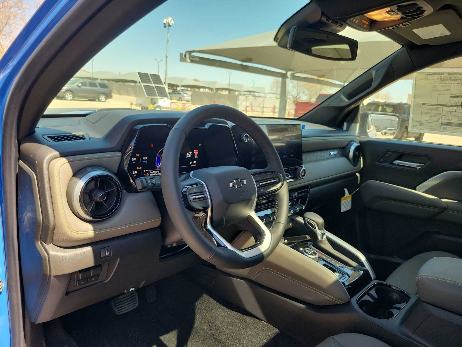 Thumbnail: 2026 Chevrolet Colorado - 10