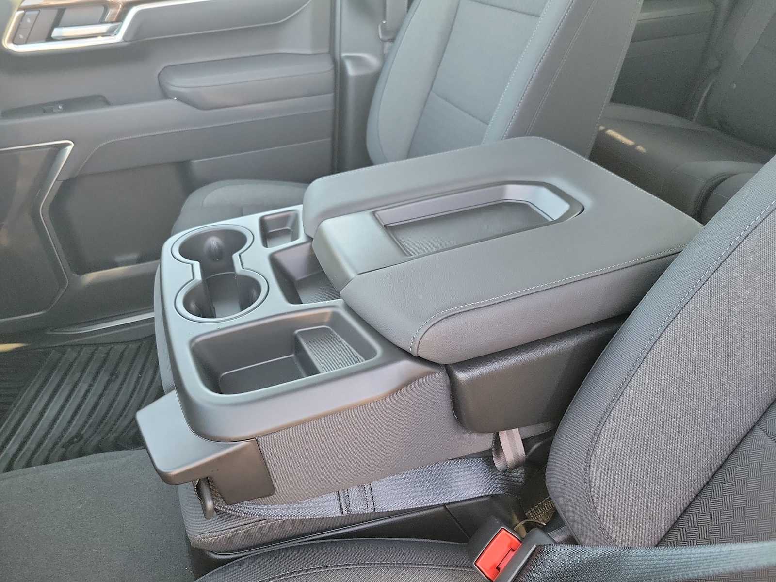 Thumbnail: 2026 Chevrolet Silverado 1500 - 16