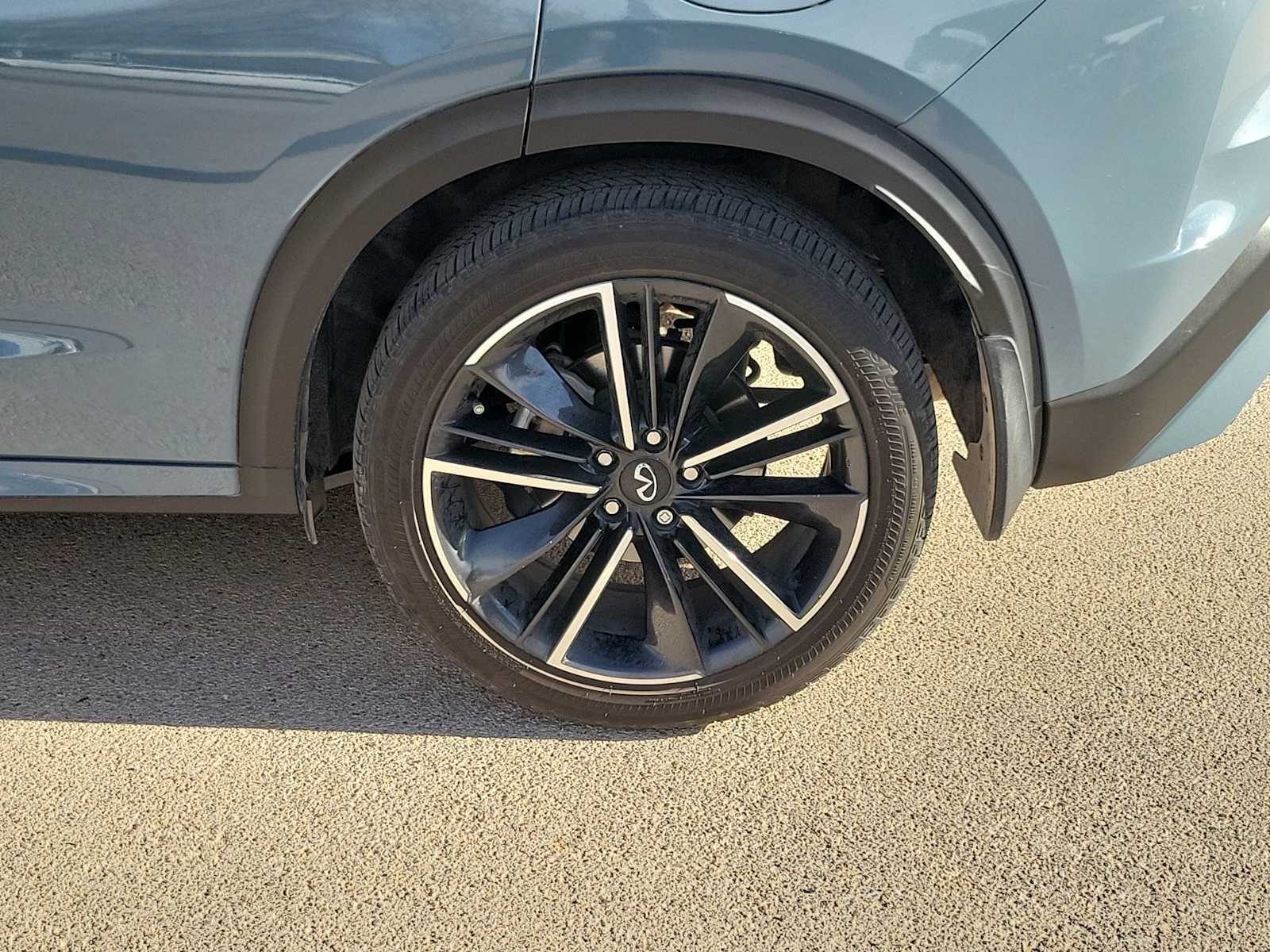 Thumbnail: 2022 INFINITI QX55 - 8