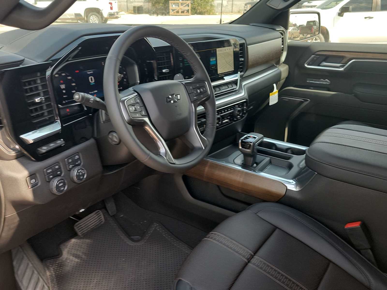 Thumbnail: 2026 Chevrolet Silverado 1500 - 2