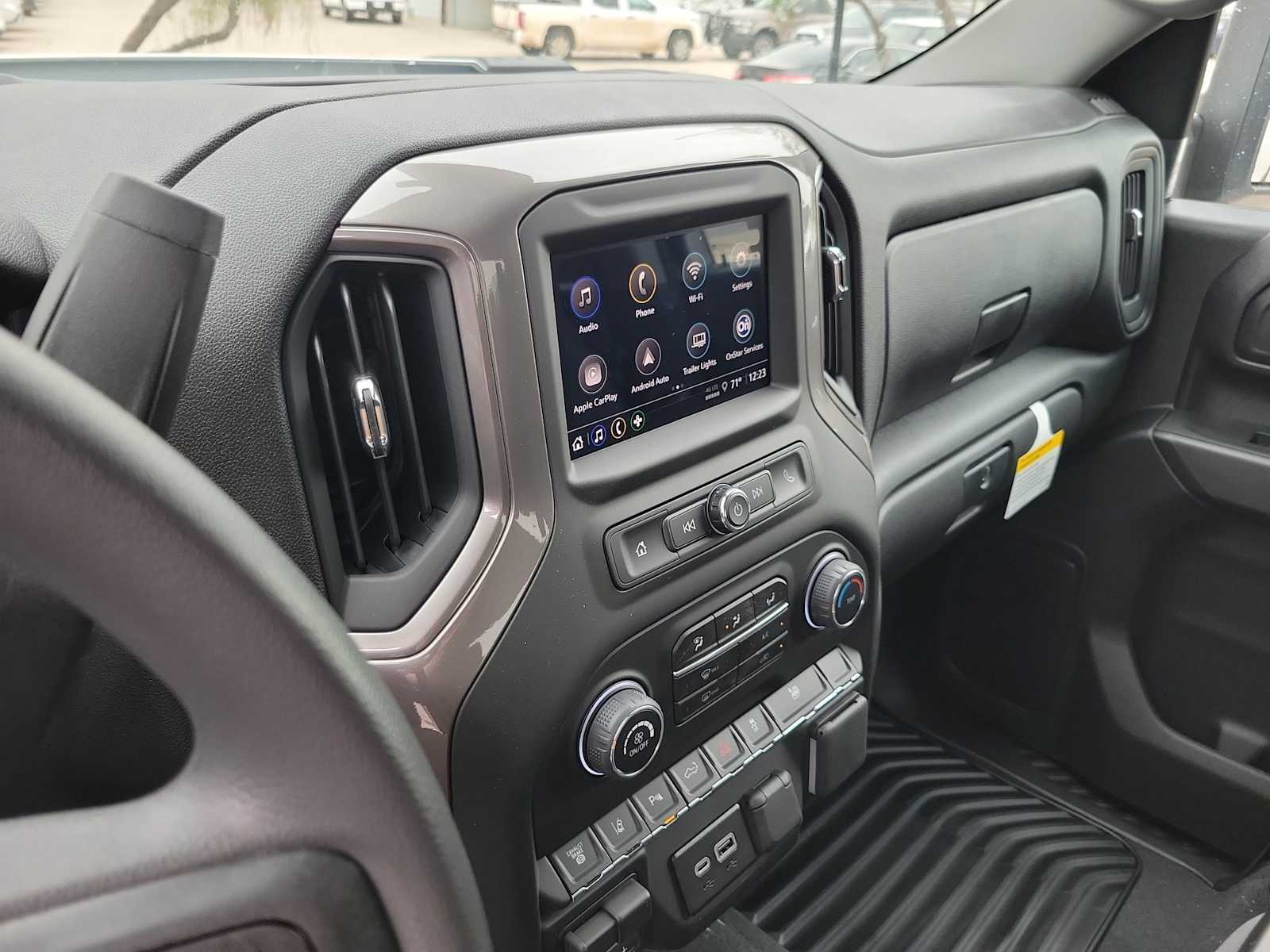 Thumbnail: 2026 Chevrolet Silverado 2500 - 20