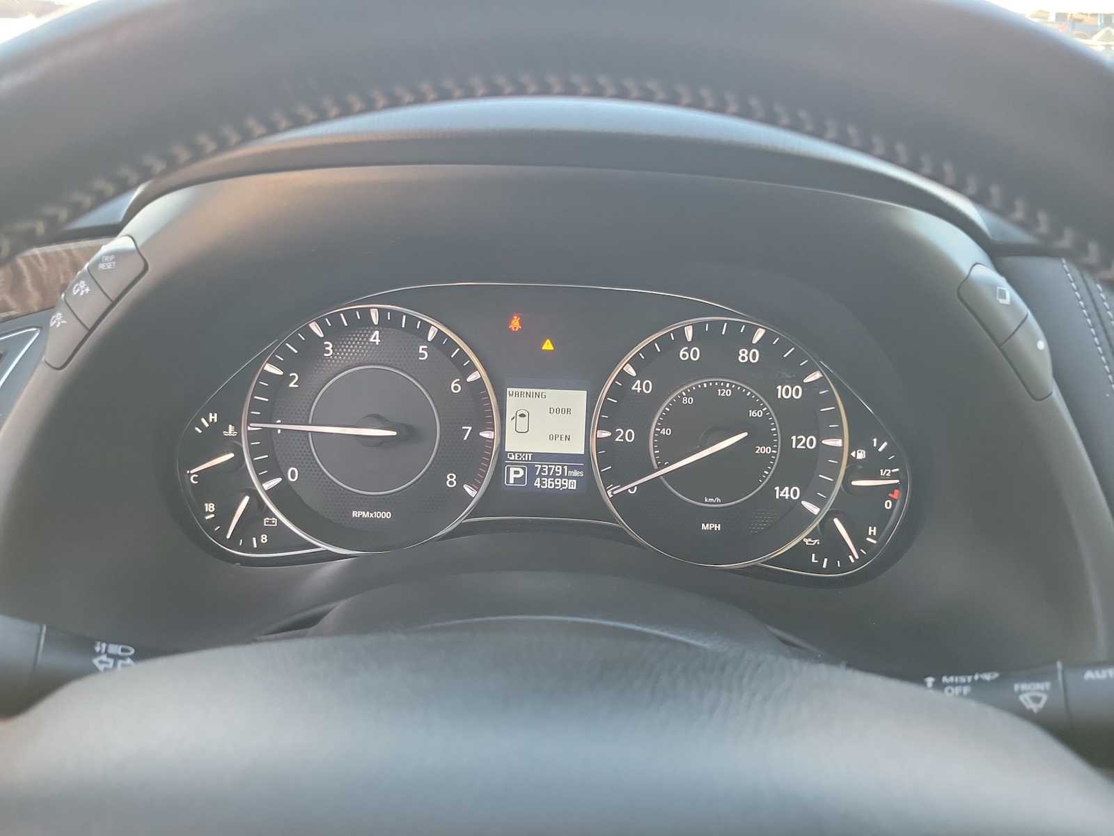 Thumbnail: 2020 Nissan Armada - 18