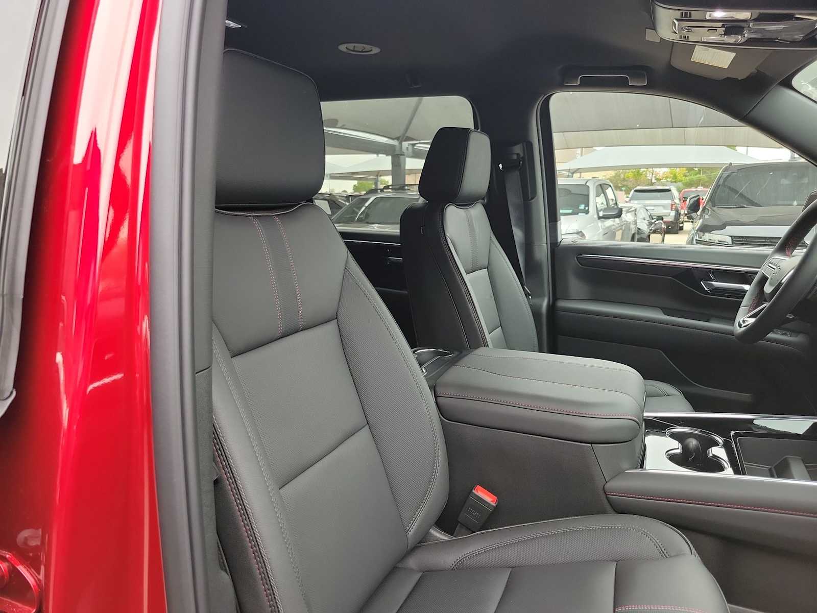 Thumbnail: 2026 Chevrolet Suburban - 14