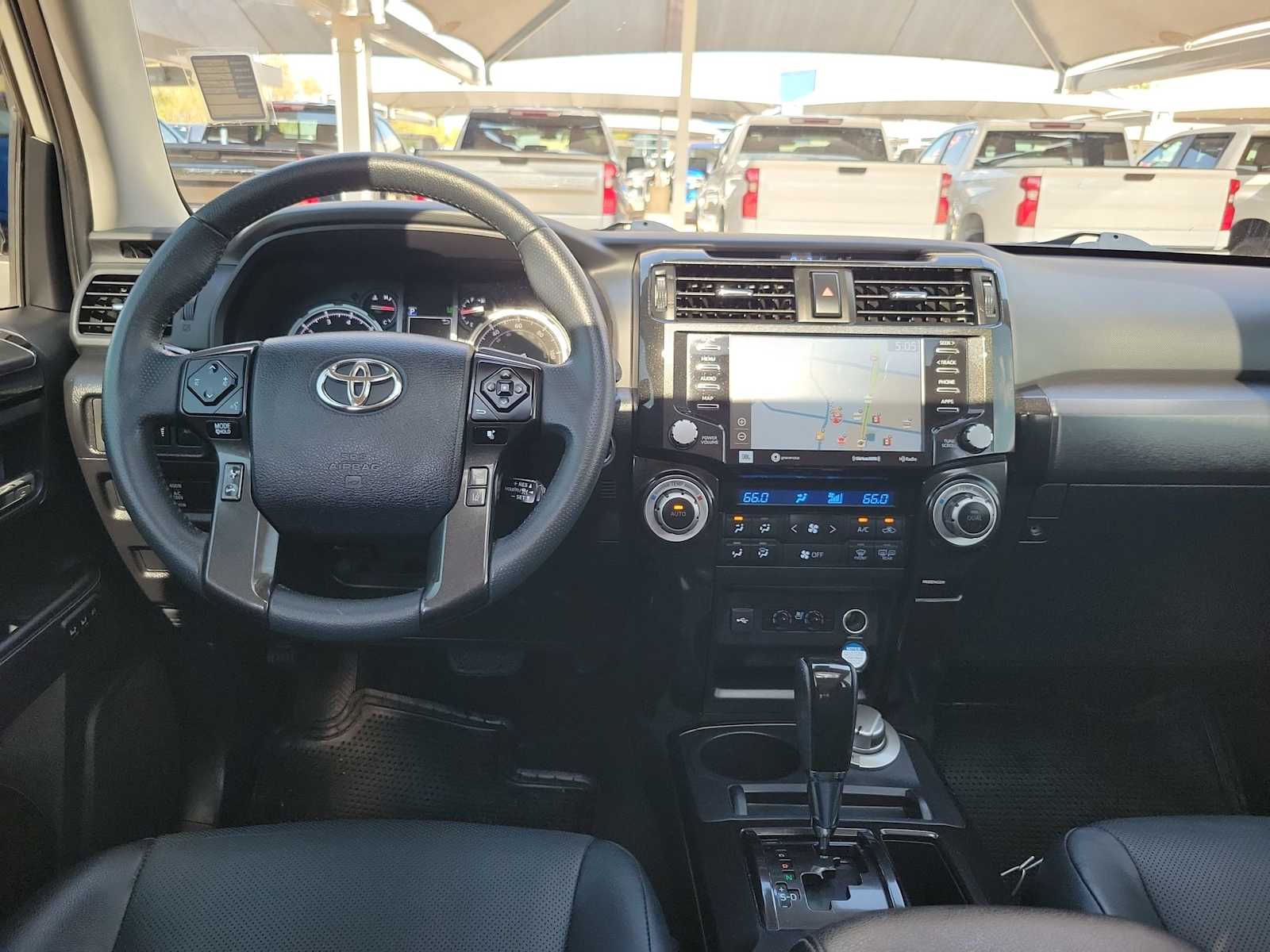 Thumbnail: 2021 Toyota 4Runner - 10