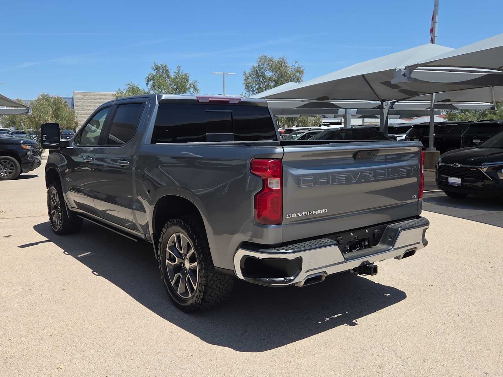Thumbnail: 2021 Chevrolet Silverado 1500 - 6