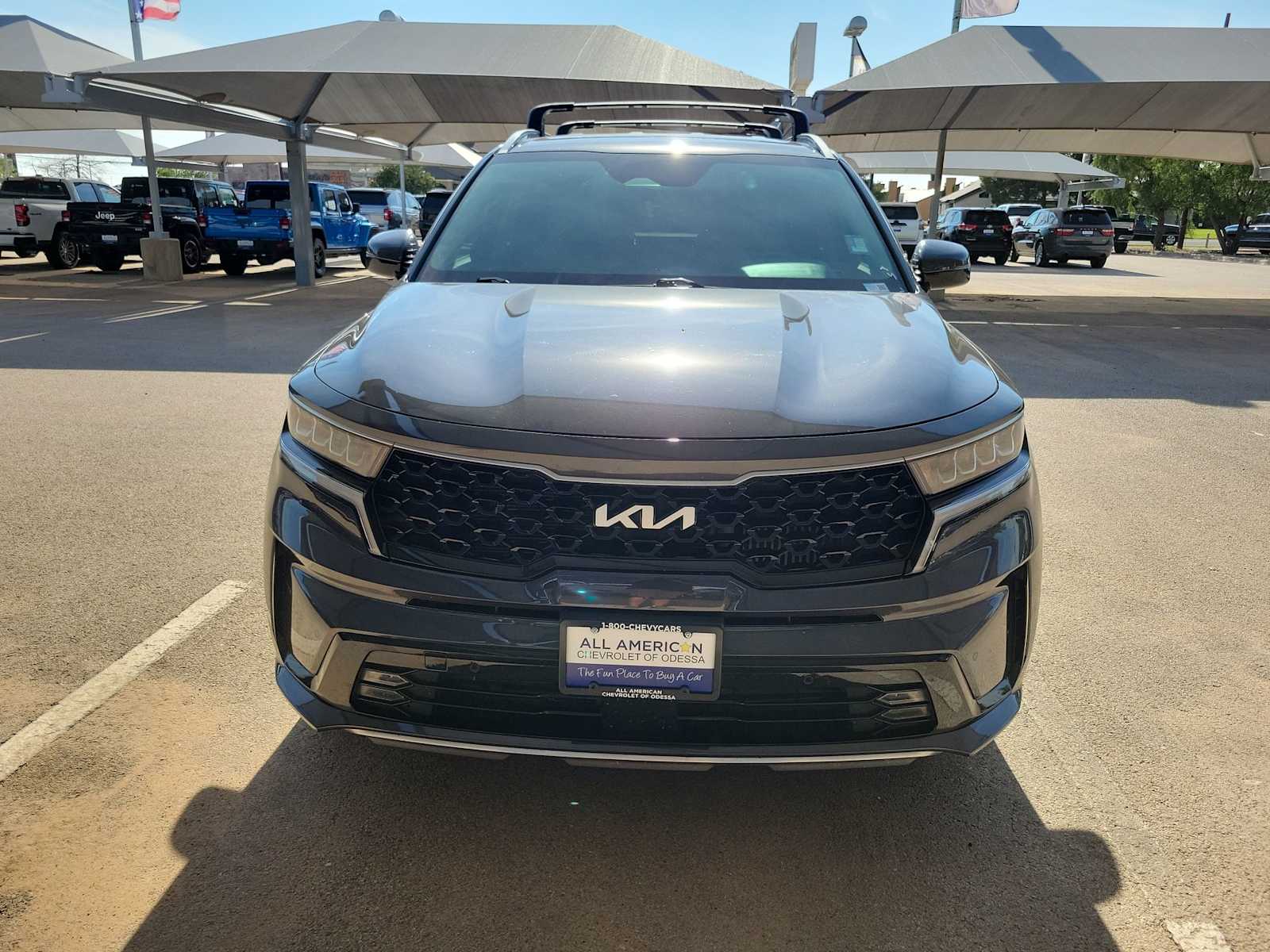 Thumbnail: 2023 Kia Sorento - 6