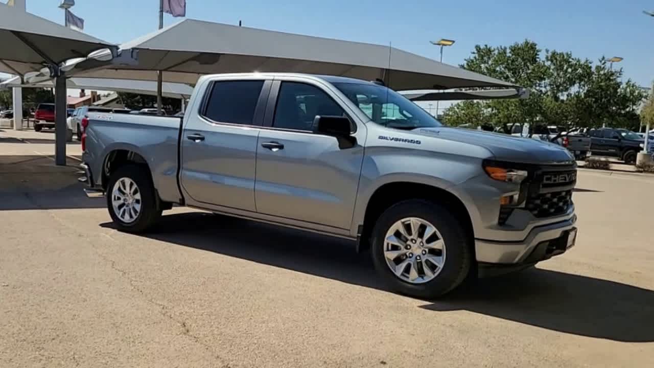 Thumbnail: 2026 Chevrolet Silverado 1500 - 3