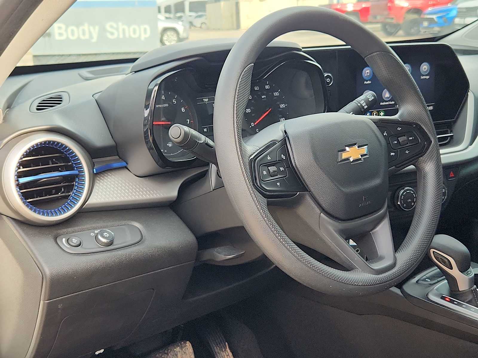 Thumbnail: 2024 Chevrolet Trax - 2