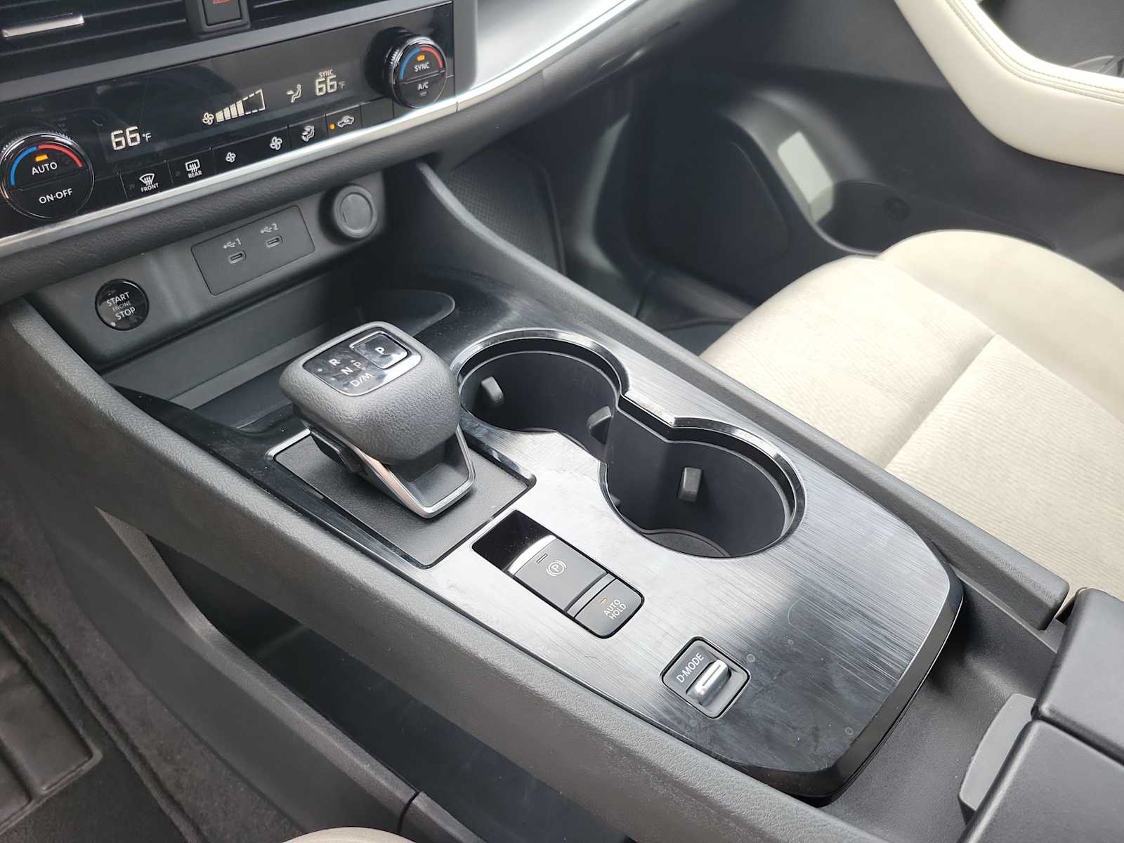 Thumbnail: 2024 Nissan Rogue - 13