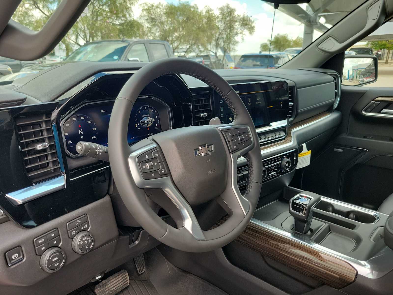 Thumbnail: 2026 Chevrolet Silverado 1500 - 2