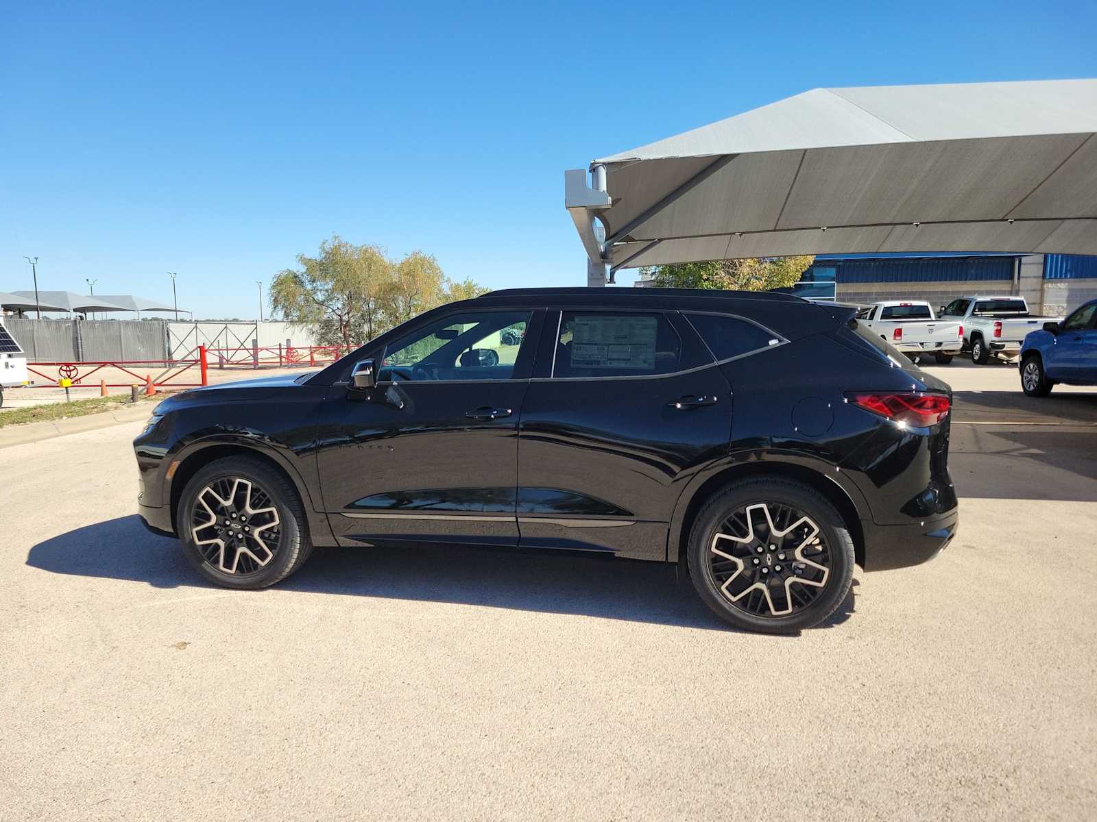 Thumbnail: 2026 Chevrolet Blazer - 3