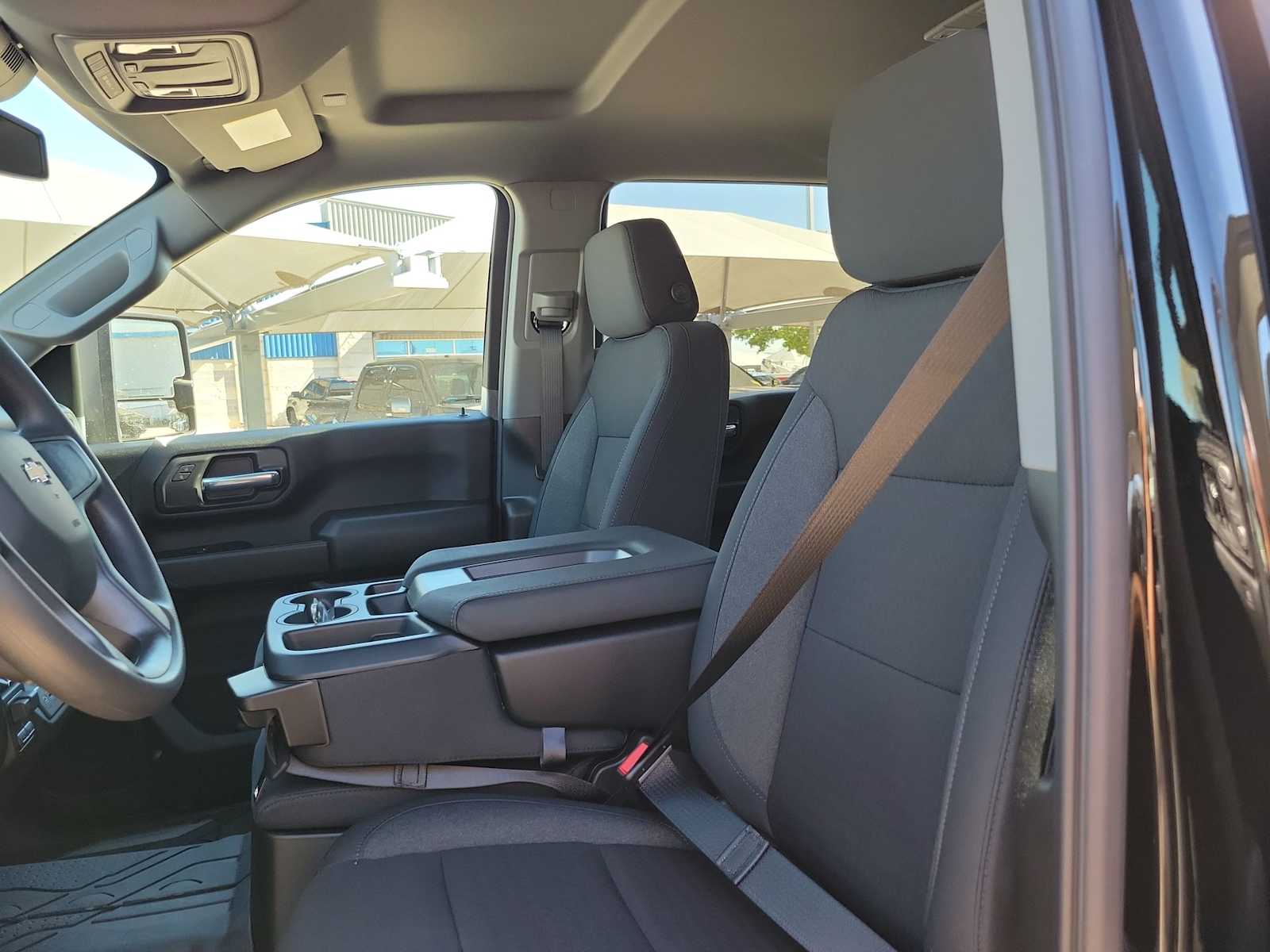 Thumbnail: 2026 Chevrolet Silverado 2500 - 11